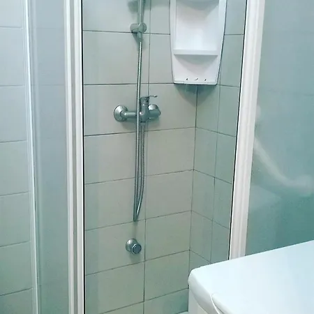 Apartment Home's La Farfalla